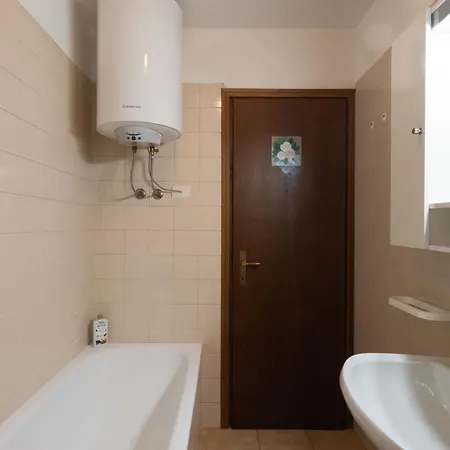 Appartamento Niki By Interhome Domaso